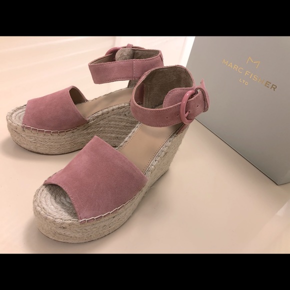 Marc Fisher LTD ALIDA ESPADRILLE WEDGE SANDAL - Picture 2 of 7